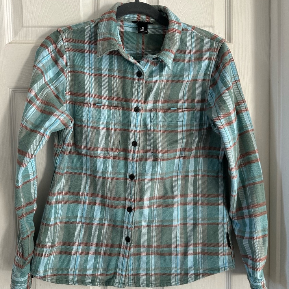 Cotopaxi Woman’s Mero Flannel Shirt